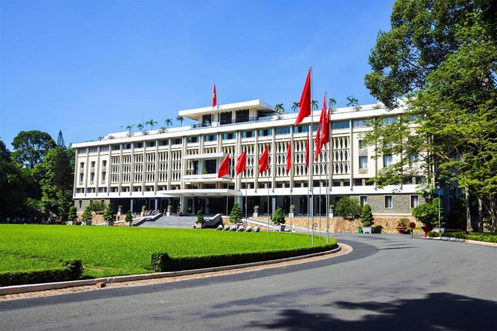 Phuong Linh Hotel Хошимин Экстерьер фото